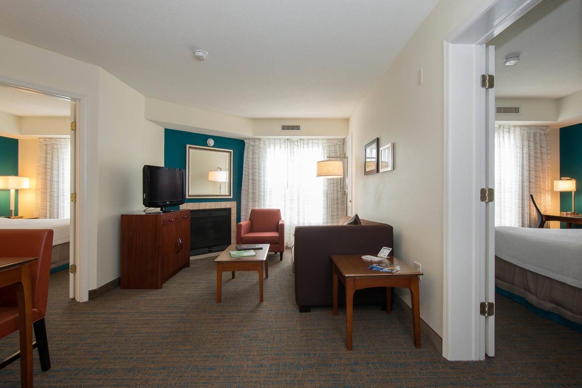 Residence Inn By Marriott Charlotte Piper Glen Ngoại thất bức ảnh